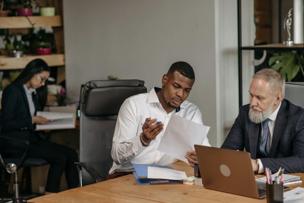 Hire an HR Manager vs. Outsource HR comparison pdf