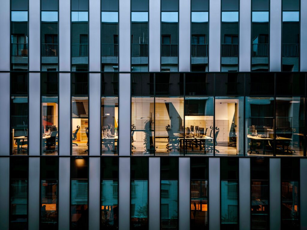 Return-to-Office vs. Hybrid